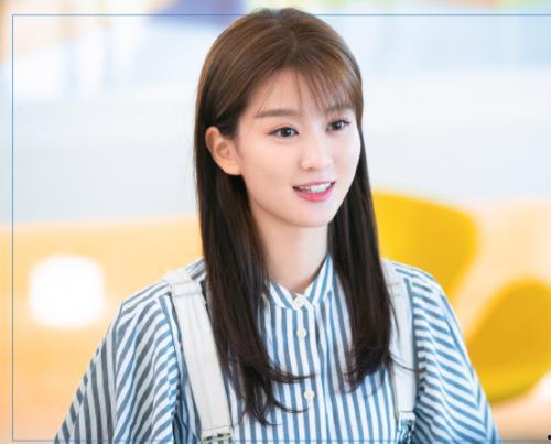 娱乐吃瓜旗下艺人,揭秘旗下艺人背后的故事与成长历程 第2张 娱乐吃瓜旗下艺人,揭秘旗下艺人背后的故事与成长历程 第2张